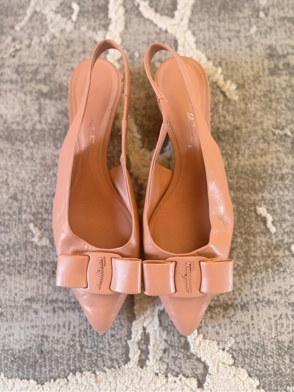 Salvatore Ferragamo Blush Bow Slingback Flats - Picture 2 of 10